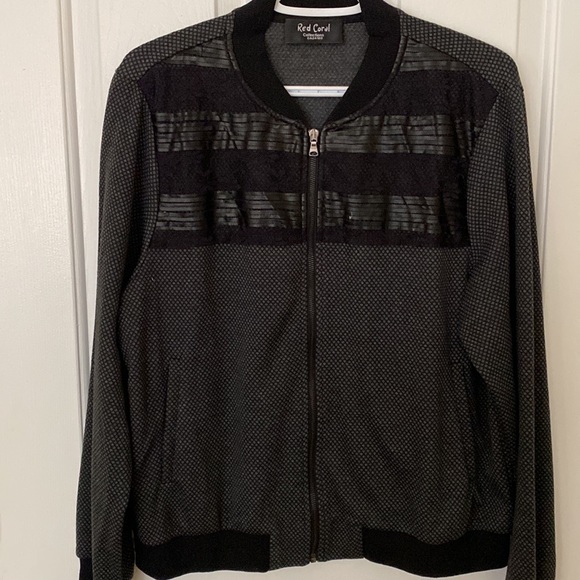 Black & grey Red Coral jacket.size large. - Picture 2 of 6